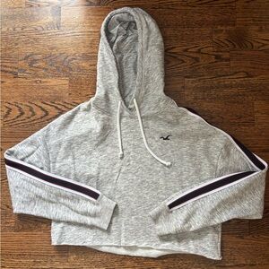 Hollister Heather Gray Cropped Hoodie